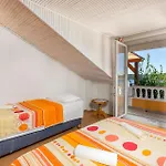 2 Bedroom Lovely In 公寓